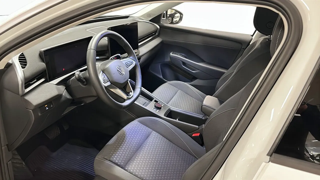Volkswagen T-Roc bild 7