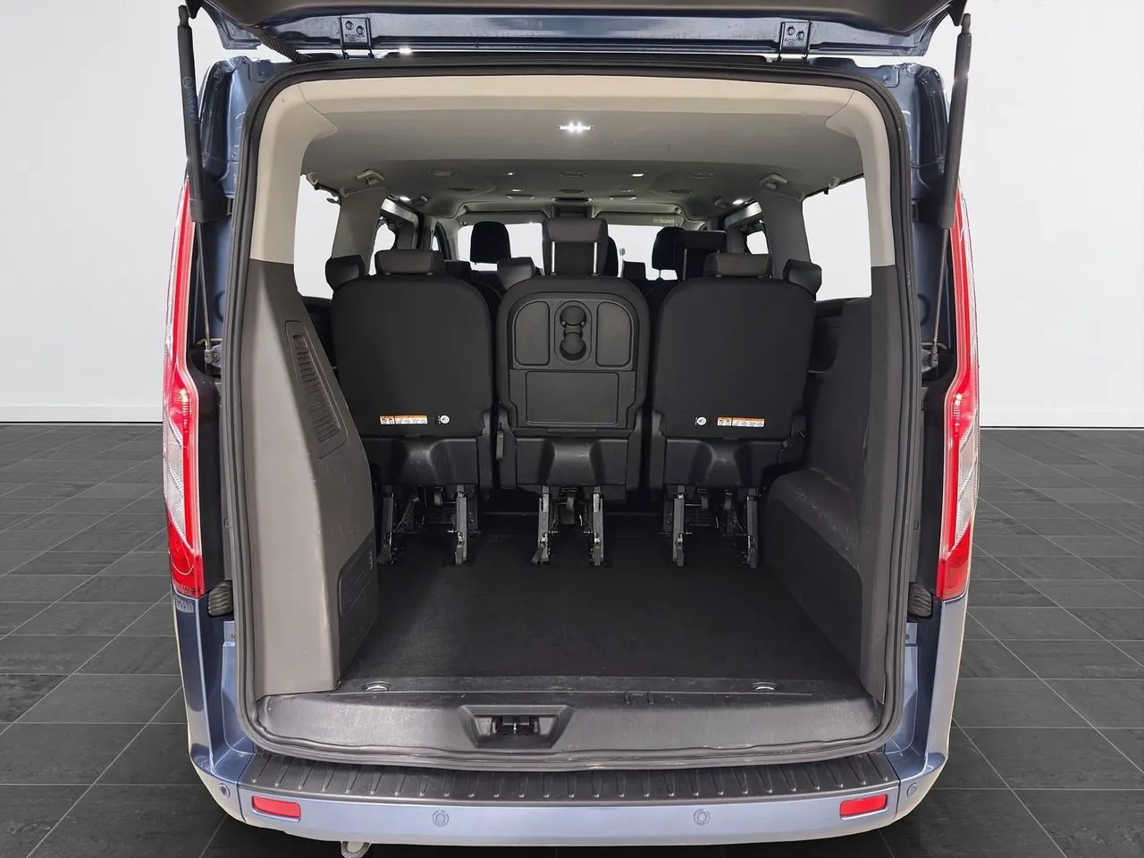Ford Tourneo Custom bild 7