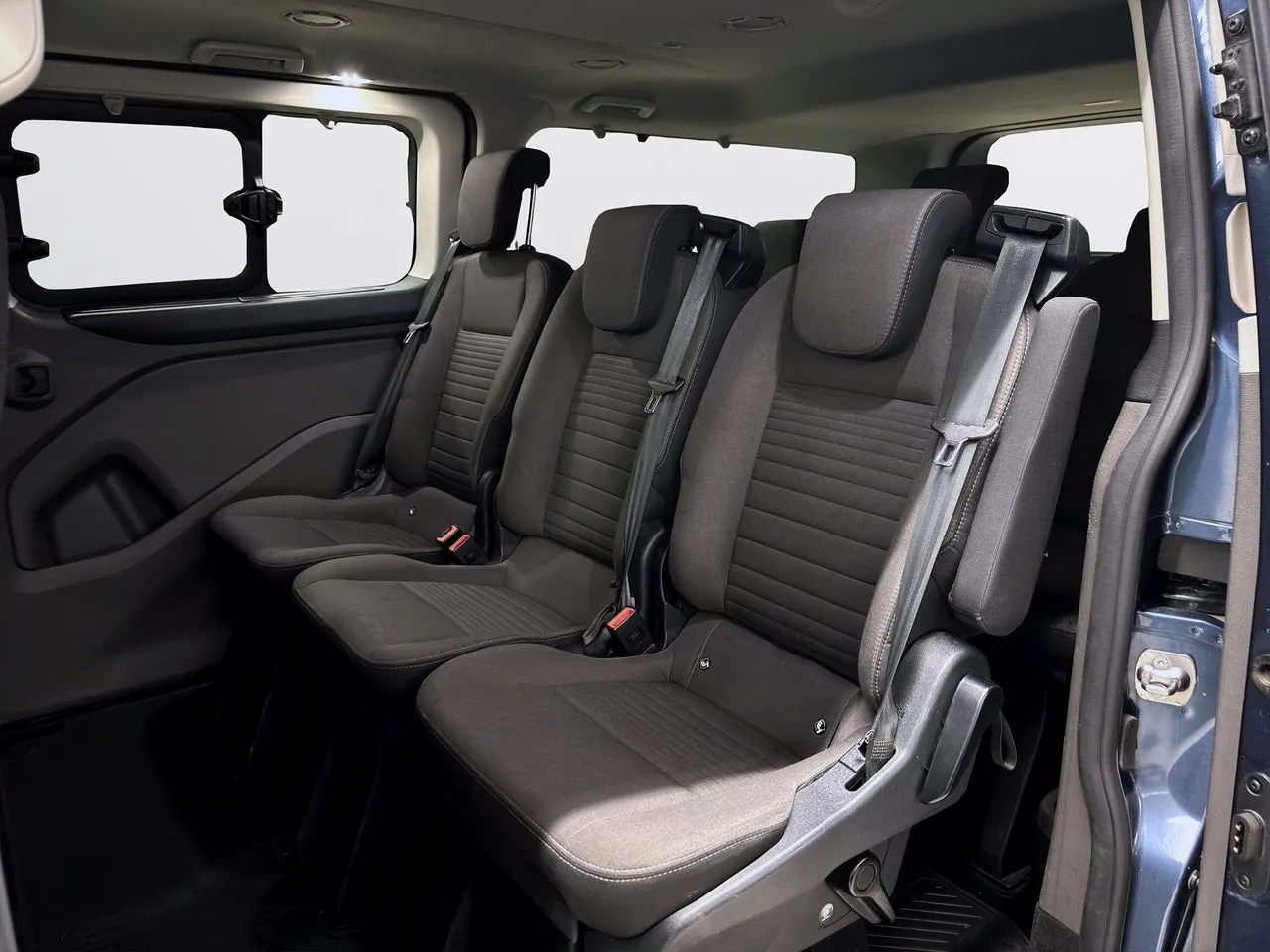 Ford Tourneo Custom bild 8