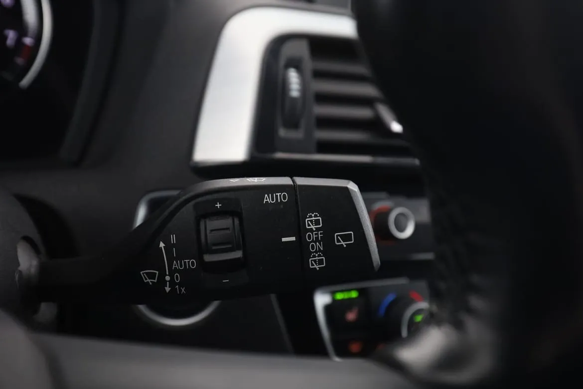 BMW 120 bild 31