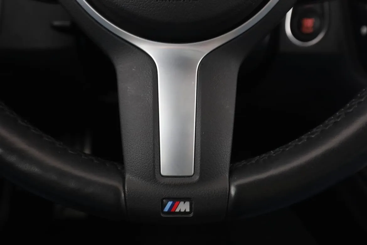 BMW 330 bild 37
