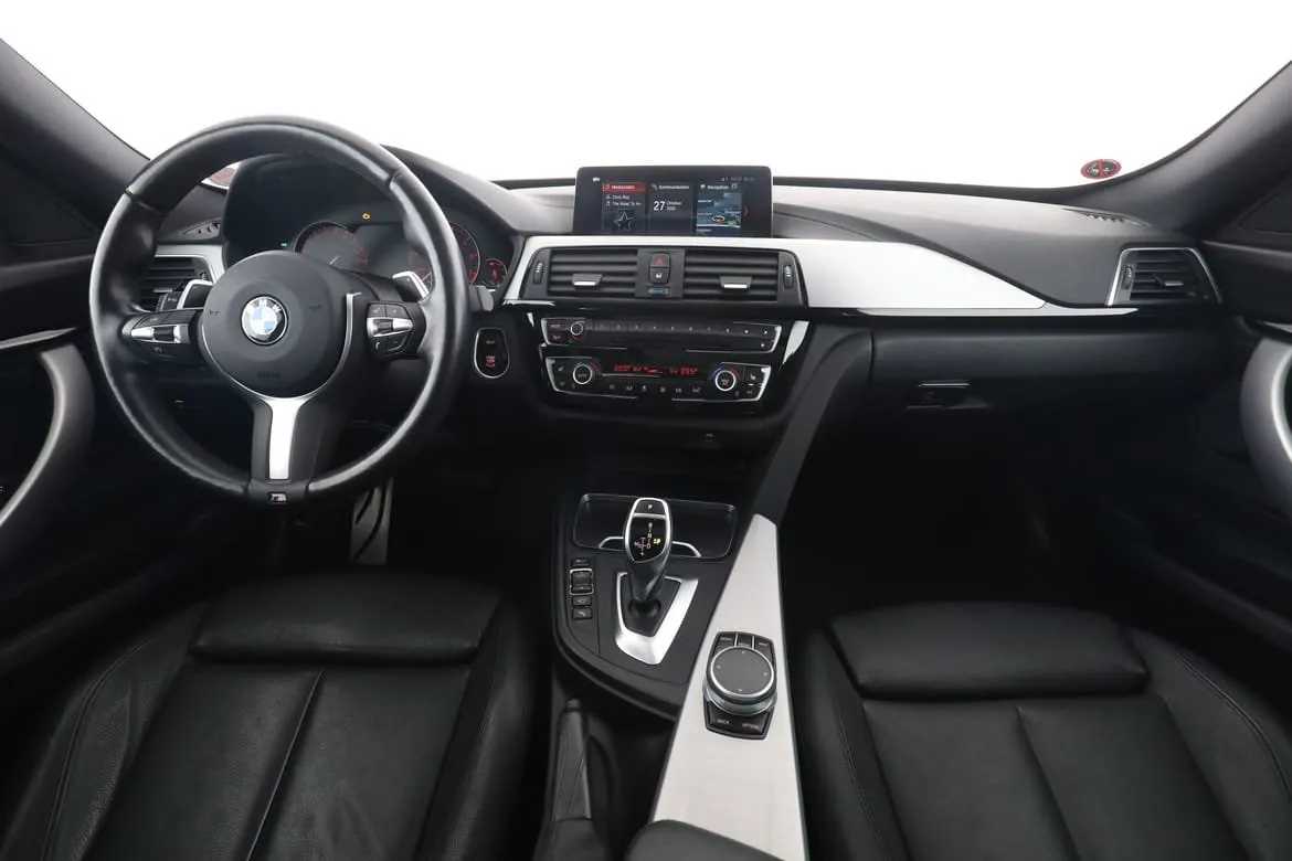 BMW 330 bild 13