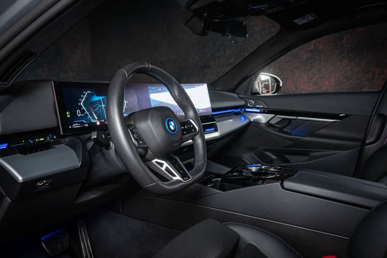 BMW 530 bild 16