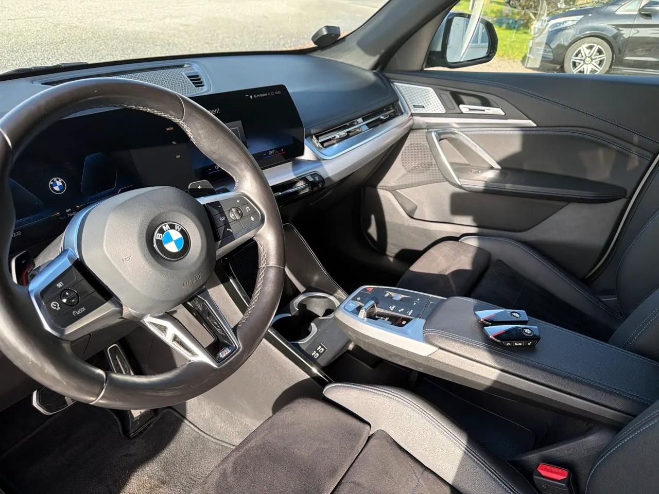 BMW X1 bild 8
