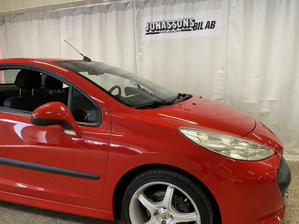 Peugeot 207 bild 2