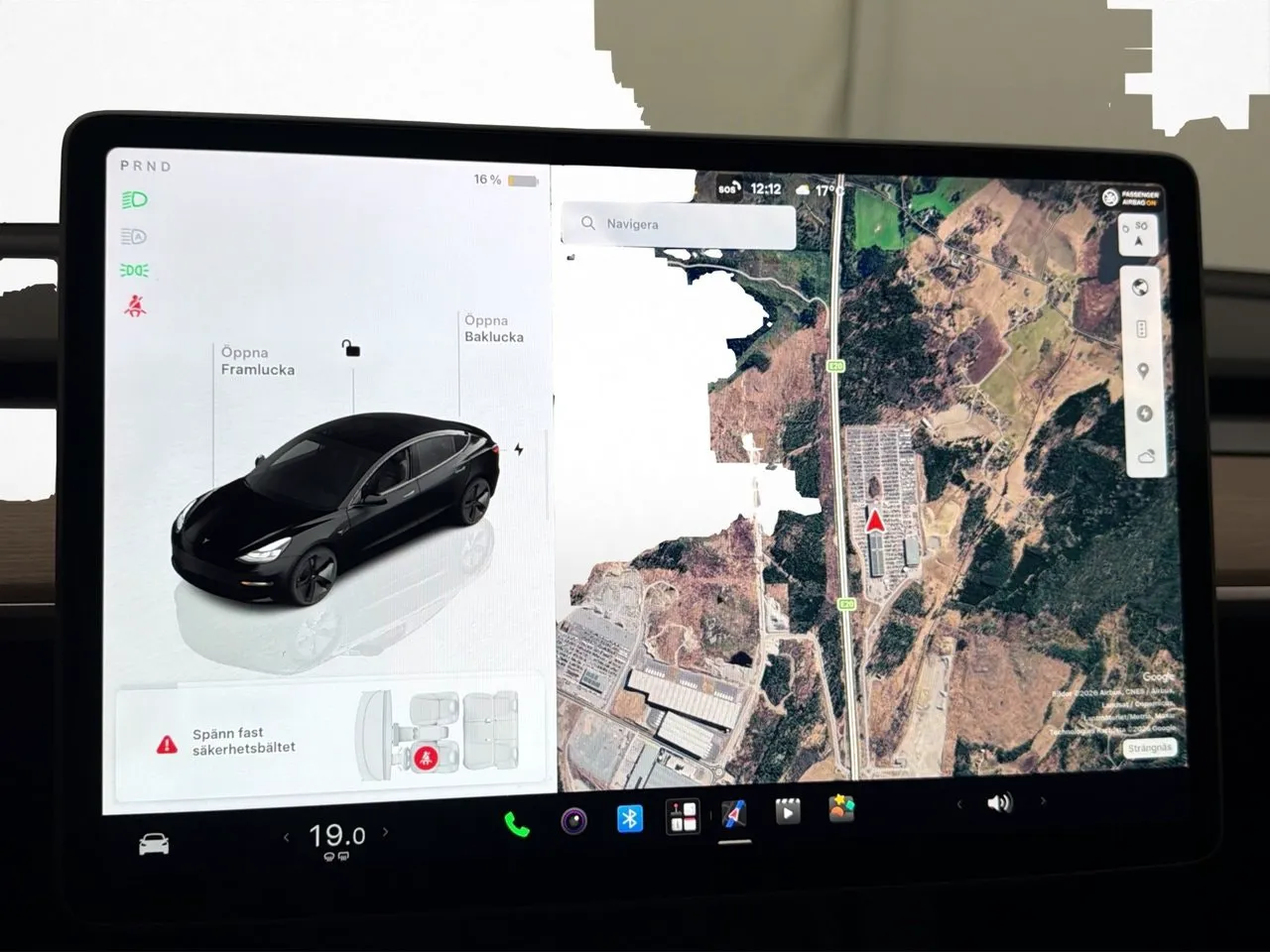 Tesla Model 3 bild 28