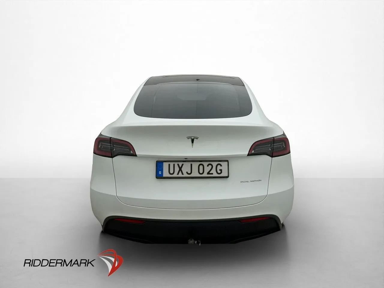Tesla Model Y bild 8