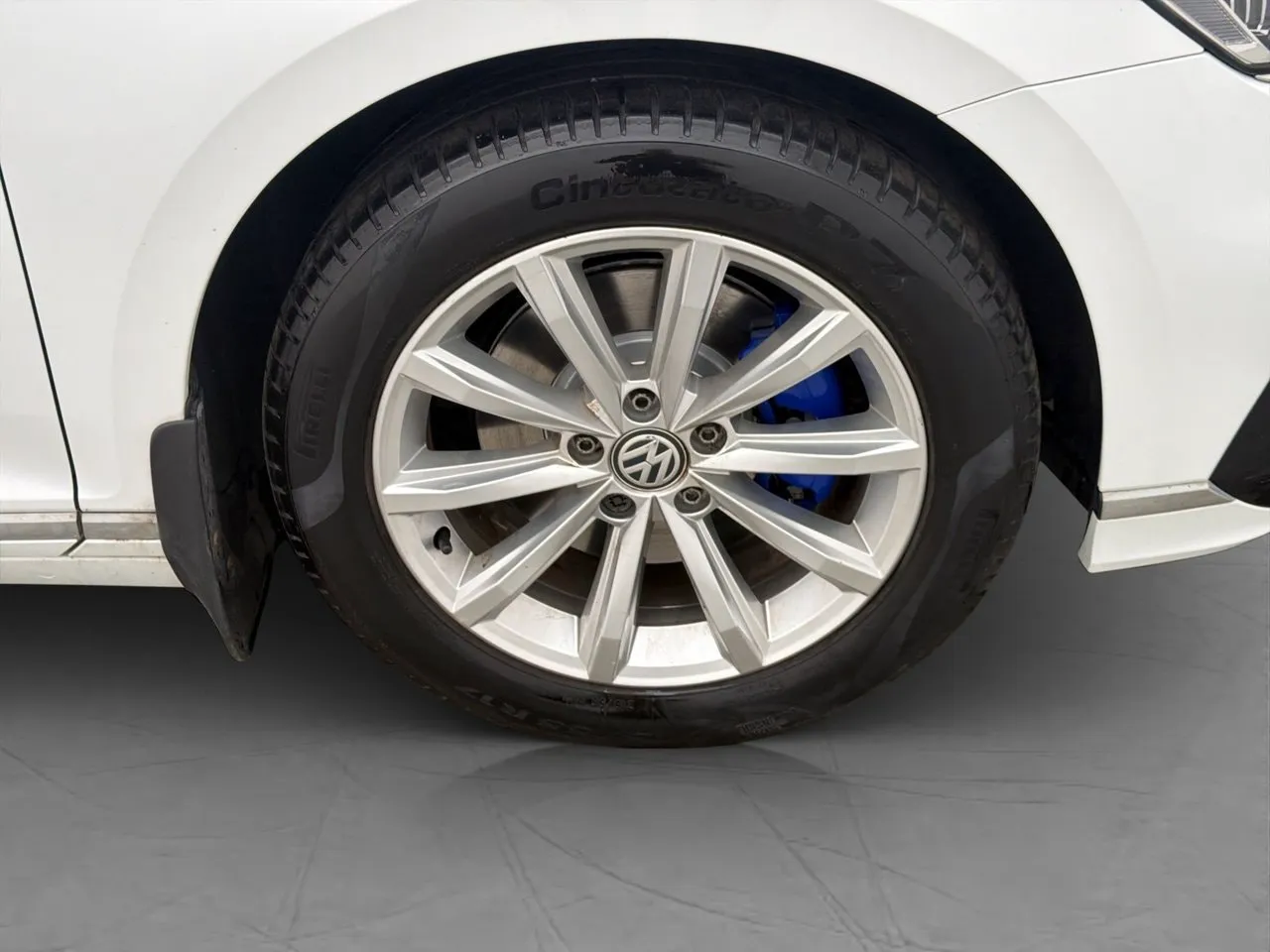 Volkswagen Passat bild 10