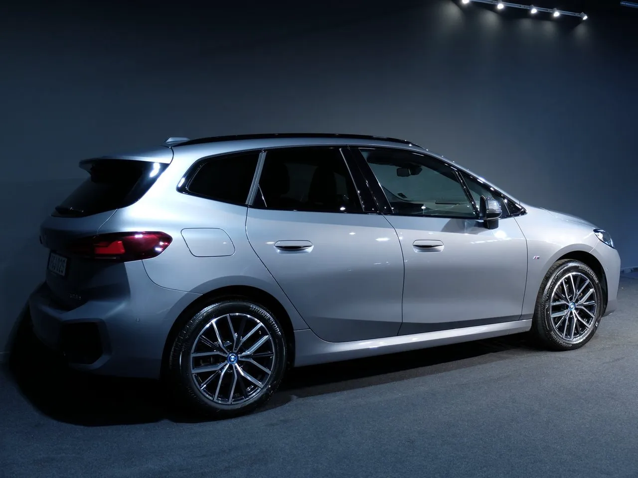 BMW 225 bild 3