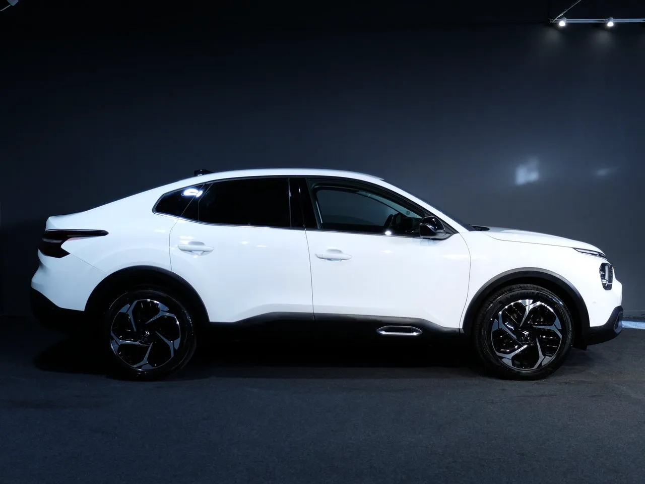 Citroen C4 X bild 2