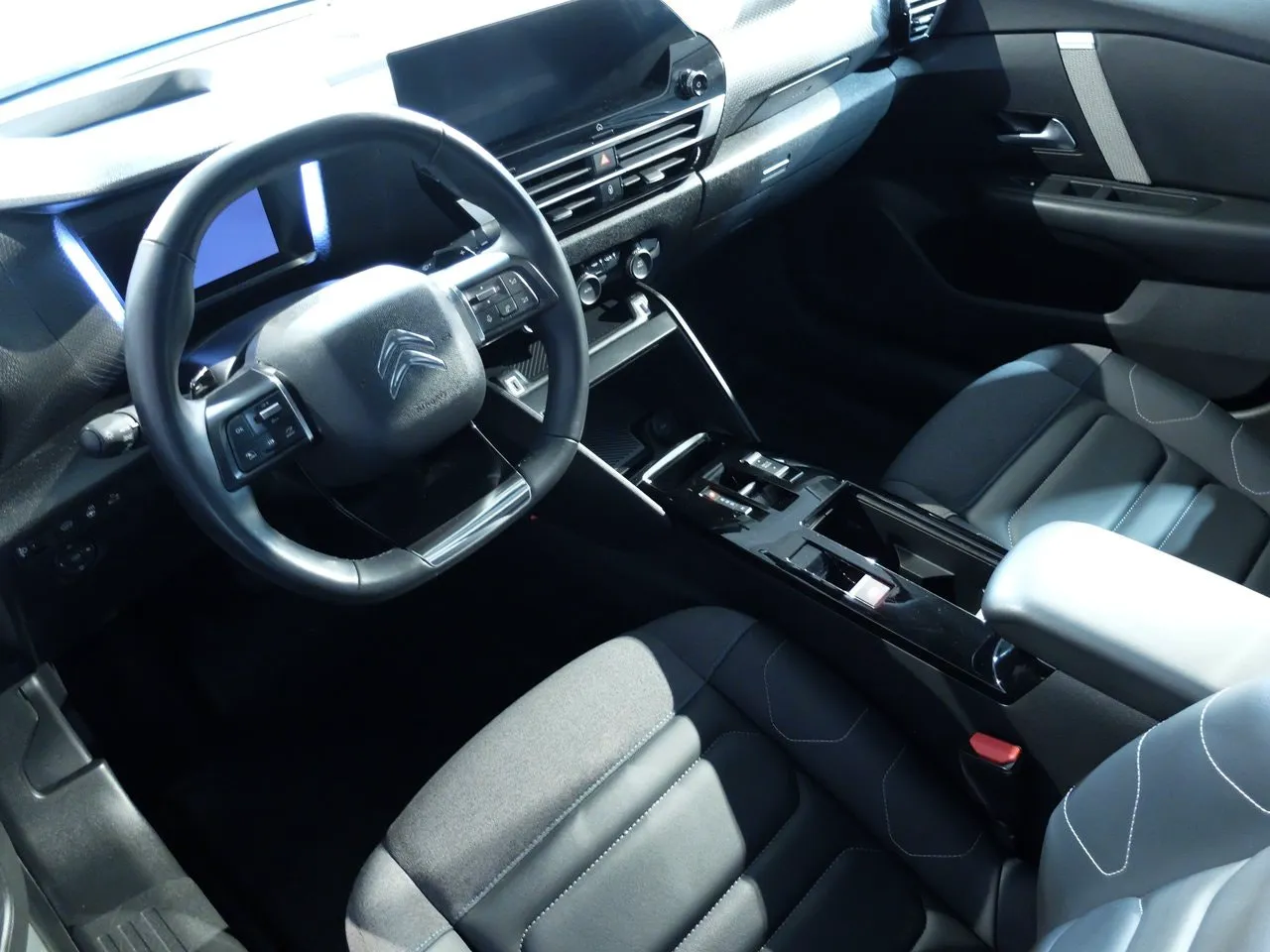 Citroen C4 X bild 9