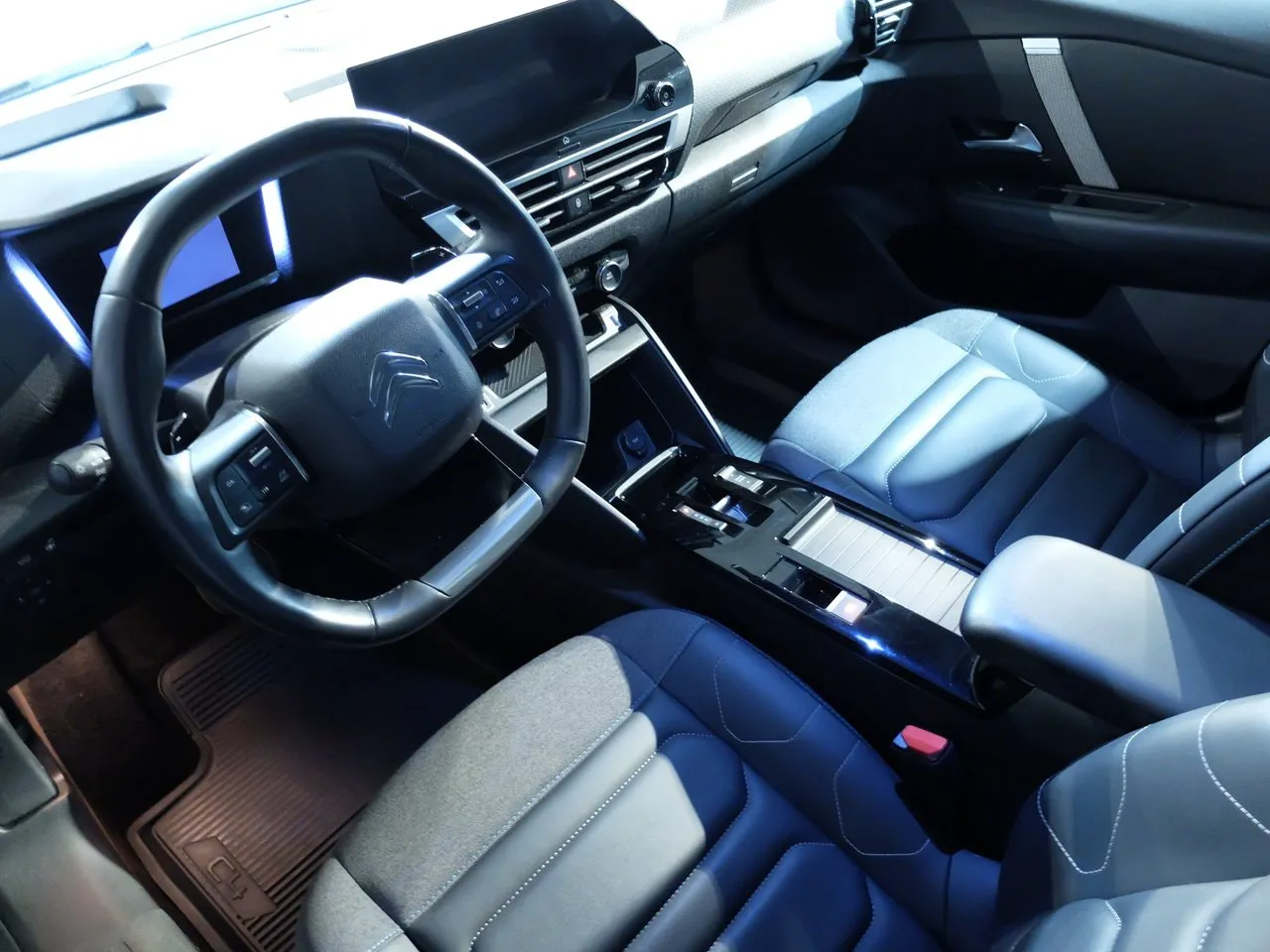 Citroen C4 bild 8