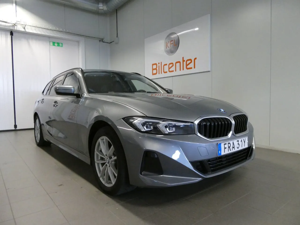 BMW 330 bild 5