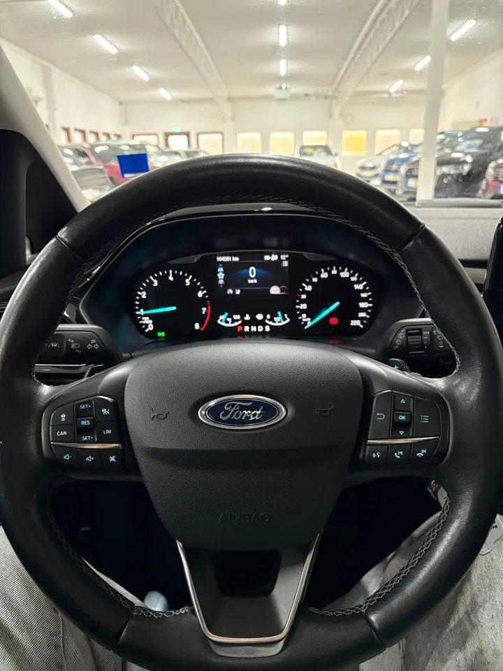 Ford Fiesta bild 9