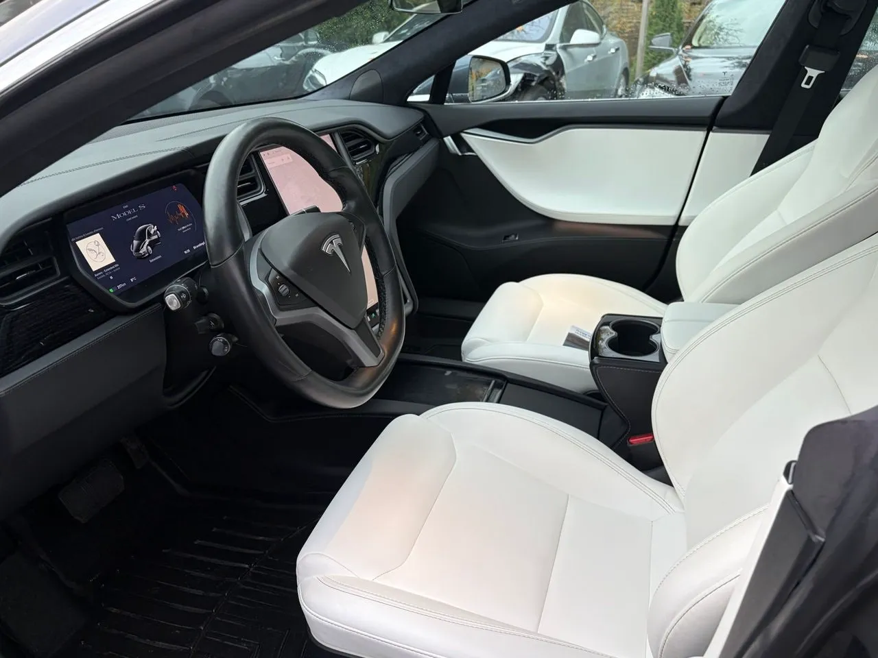 Tesla Model S bild 9