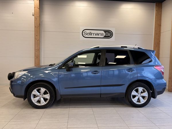 Subaru Forester 2.0 4WD XS Automat/Drag/MoK/V-hjul - 2014