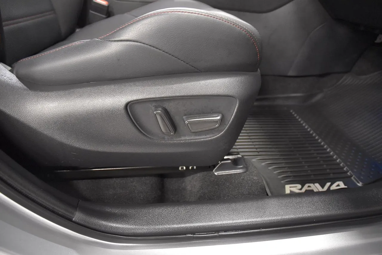 Toyota RAV4 bild 15