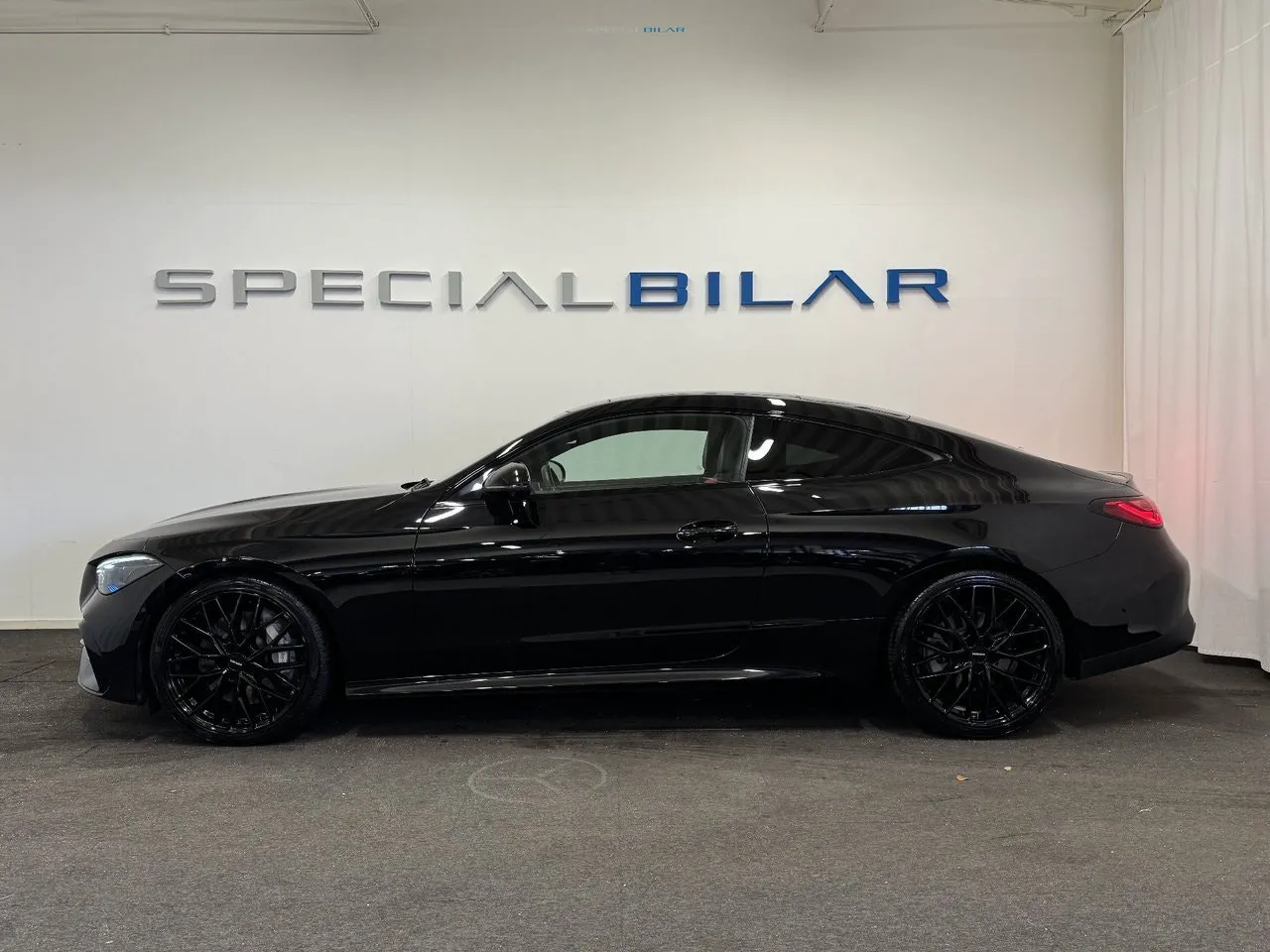 Mercedes CLE450 bild 2