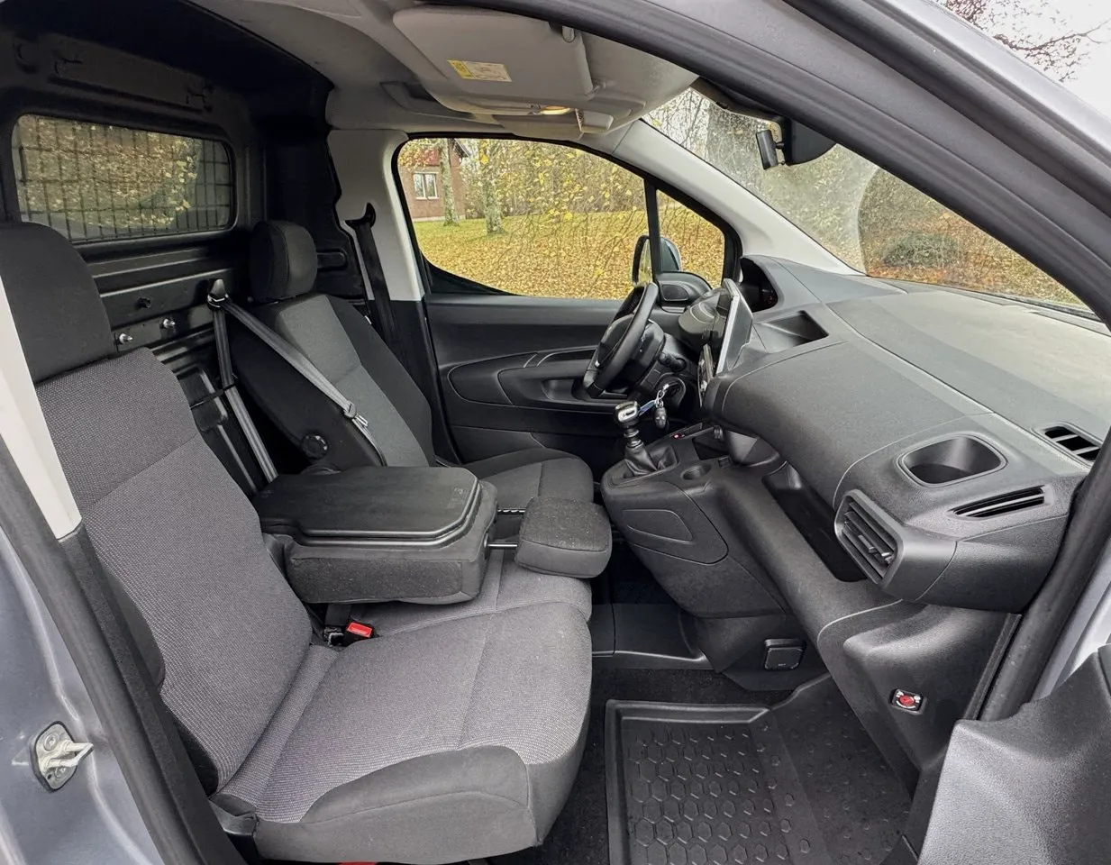 Peugeot Partner bild 16