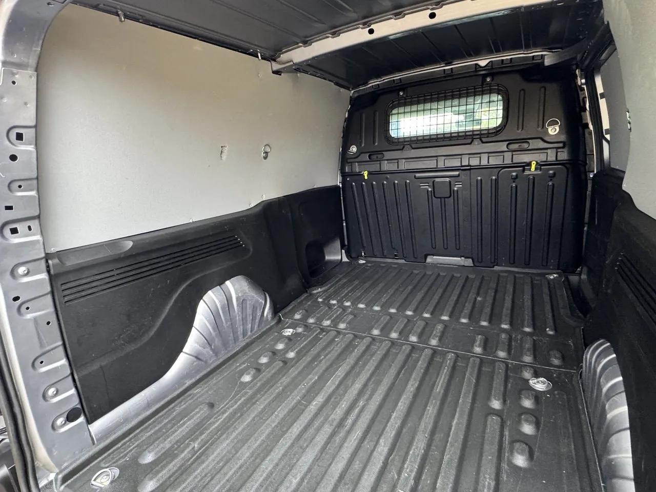 Peugeot Partner bild 17