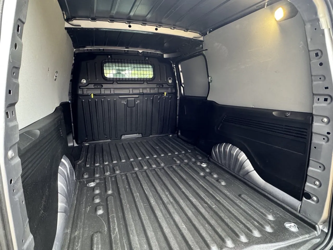 Peugeot Partner bild 18