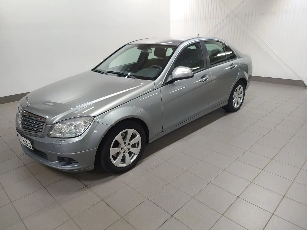 Mercedes C200 bild 2