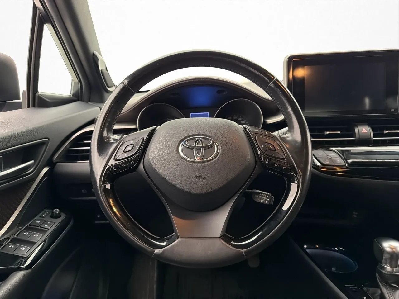 Toyota C-HR bild 13