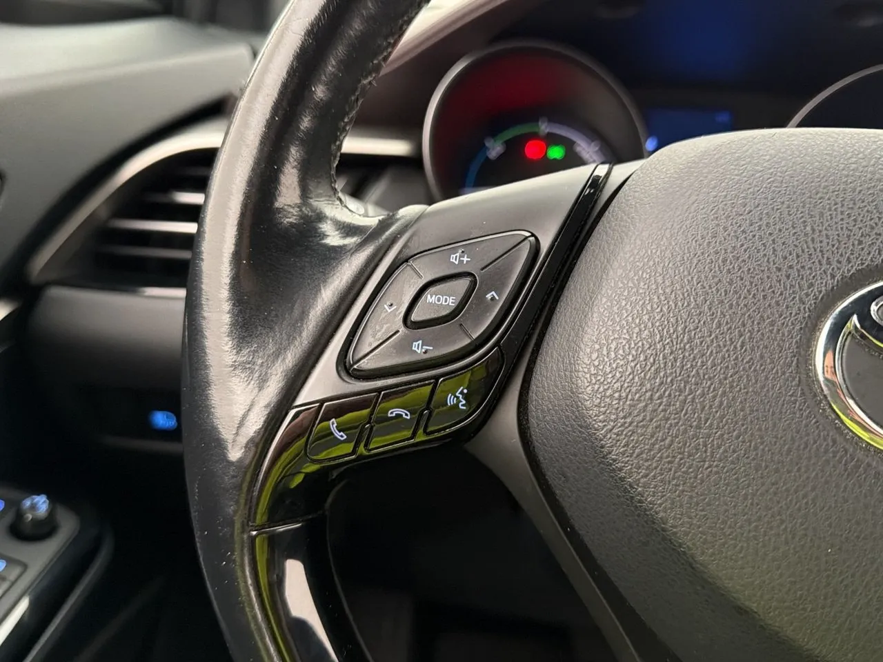 Toyota C-HR bild 15