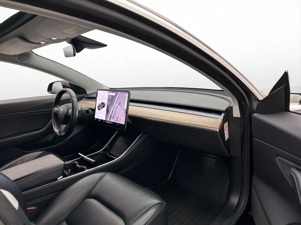 Tesla Model 3 bild 28