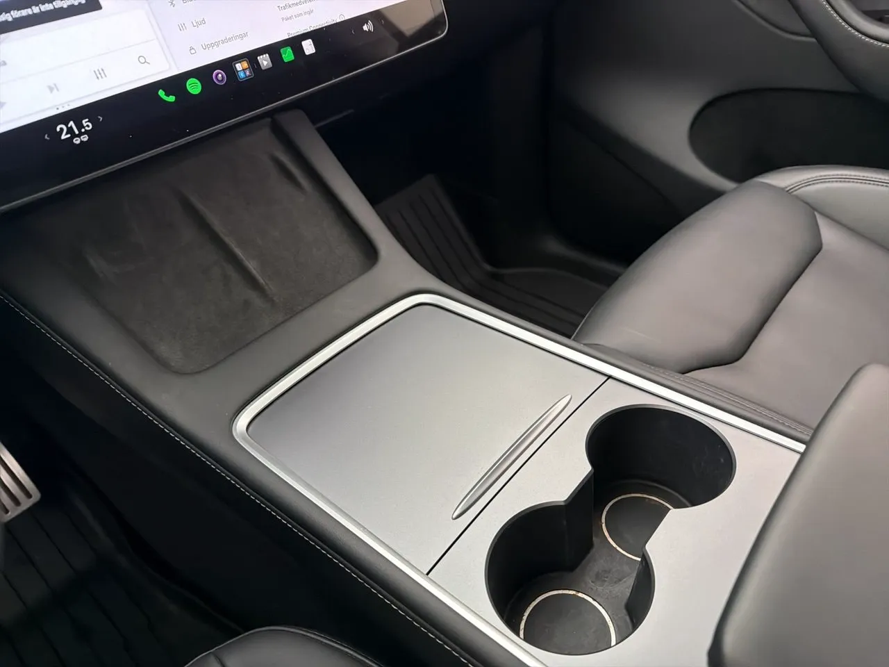 Tesla Model Y bild 27