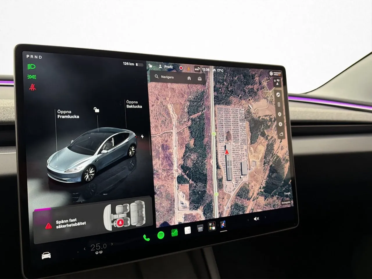 Tesla Model 3 bild 22