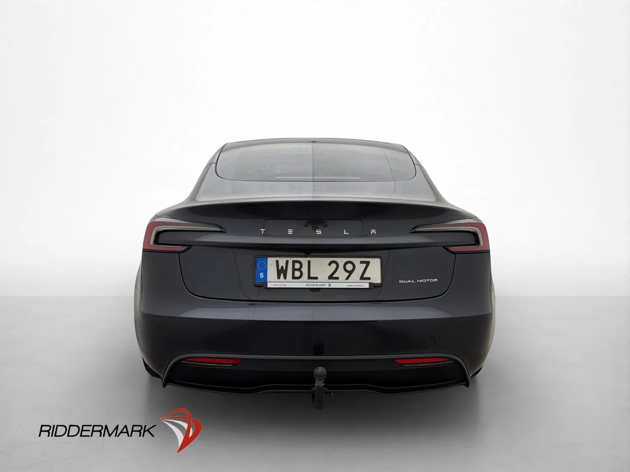 Tesla Model 3 bild 8