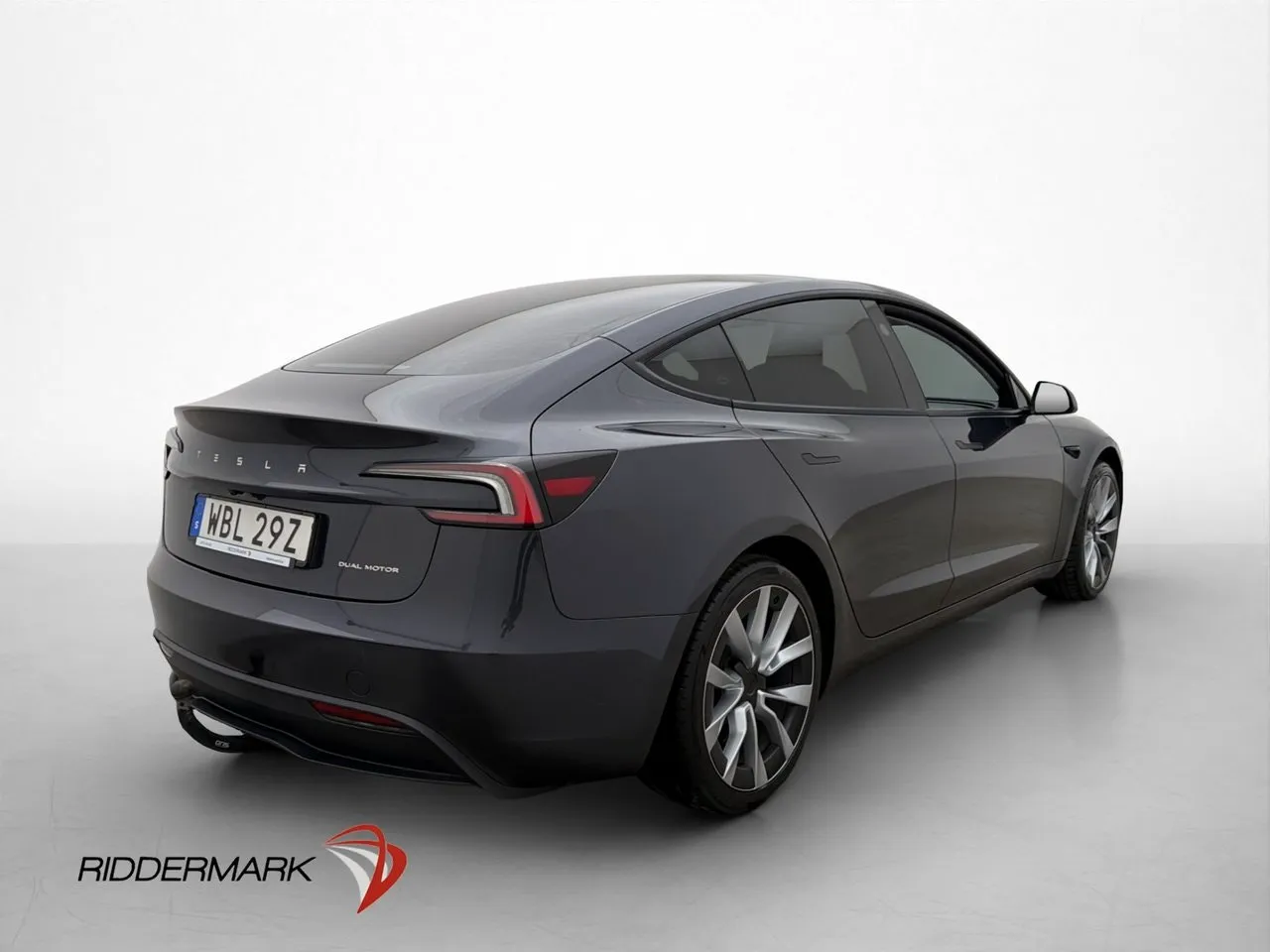 Tesla Model 3 bild 9