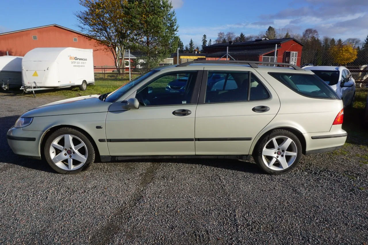 Saab 9-5 bild 2