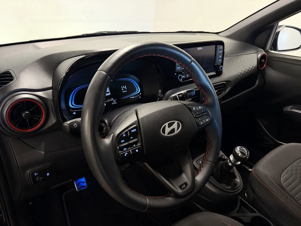 Hyundai i10 bild 8
