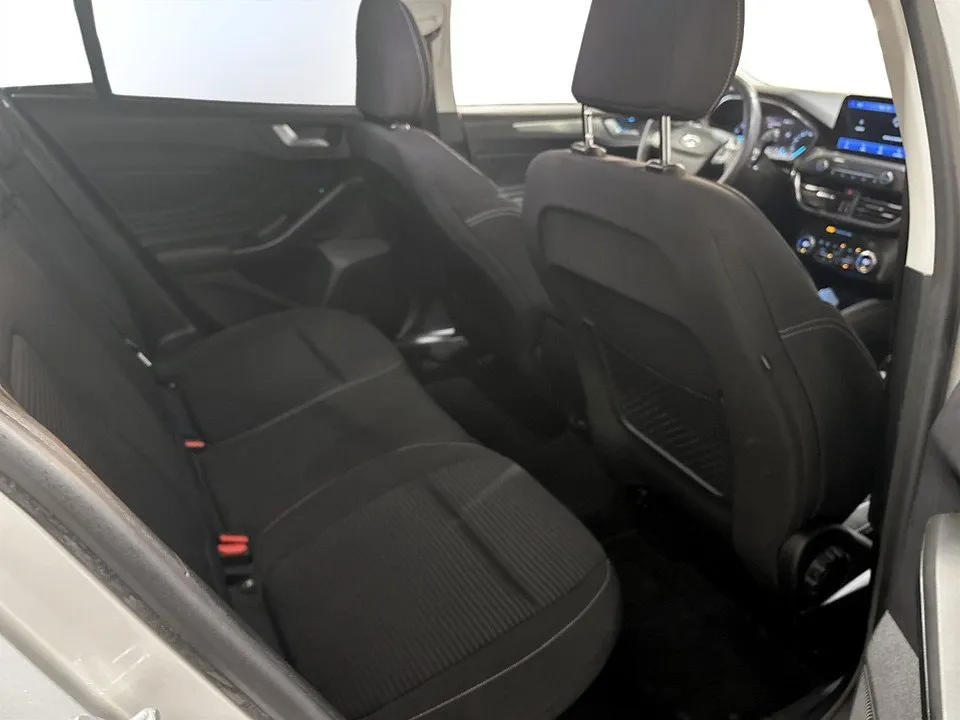 Ford Focus bild 12