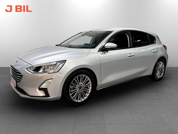 Ford Focus Titanium Launch Edition 1.0 EcoBoost 125hk B-KAMERA - 2018
