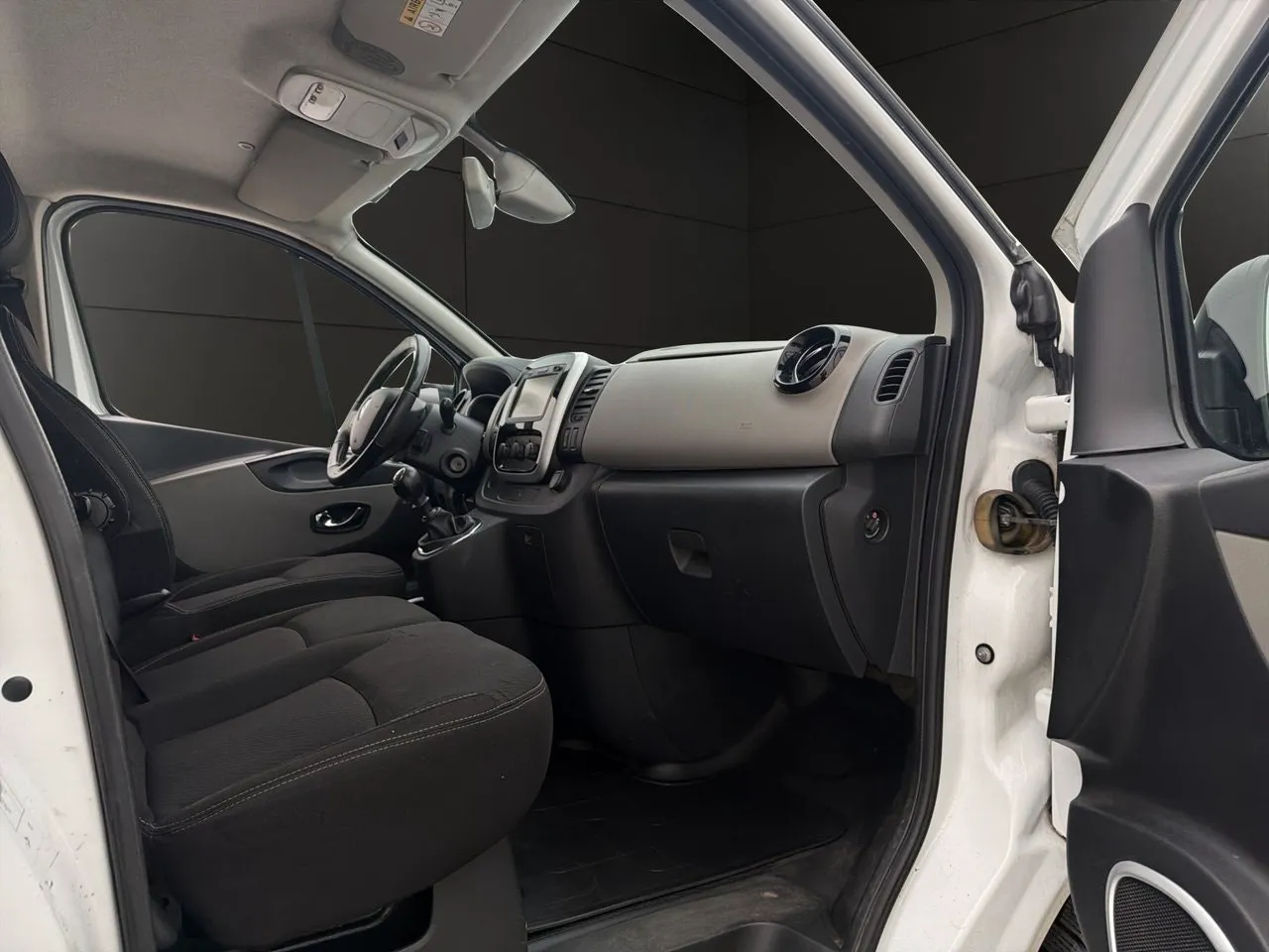 Renault Trafic bild 27