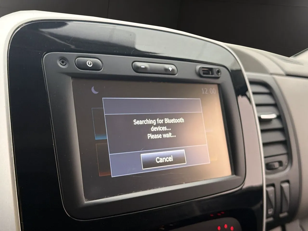 Renault Trafic bild 24