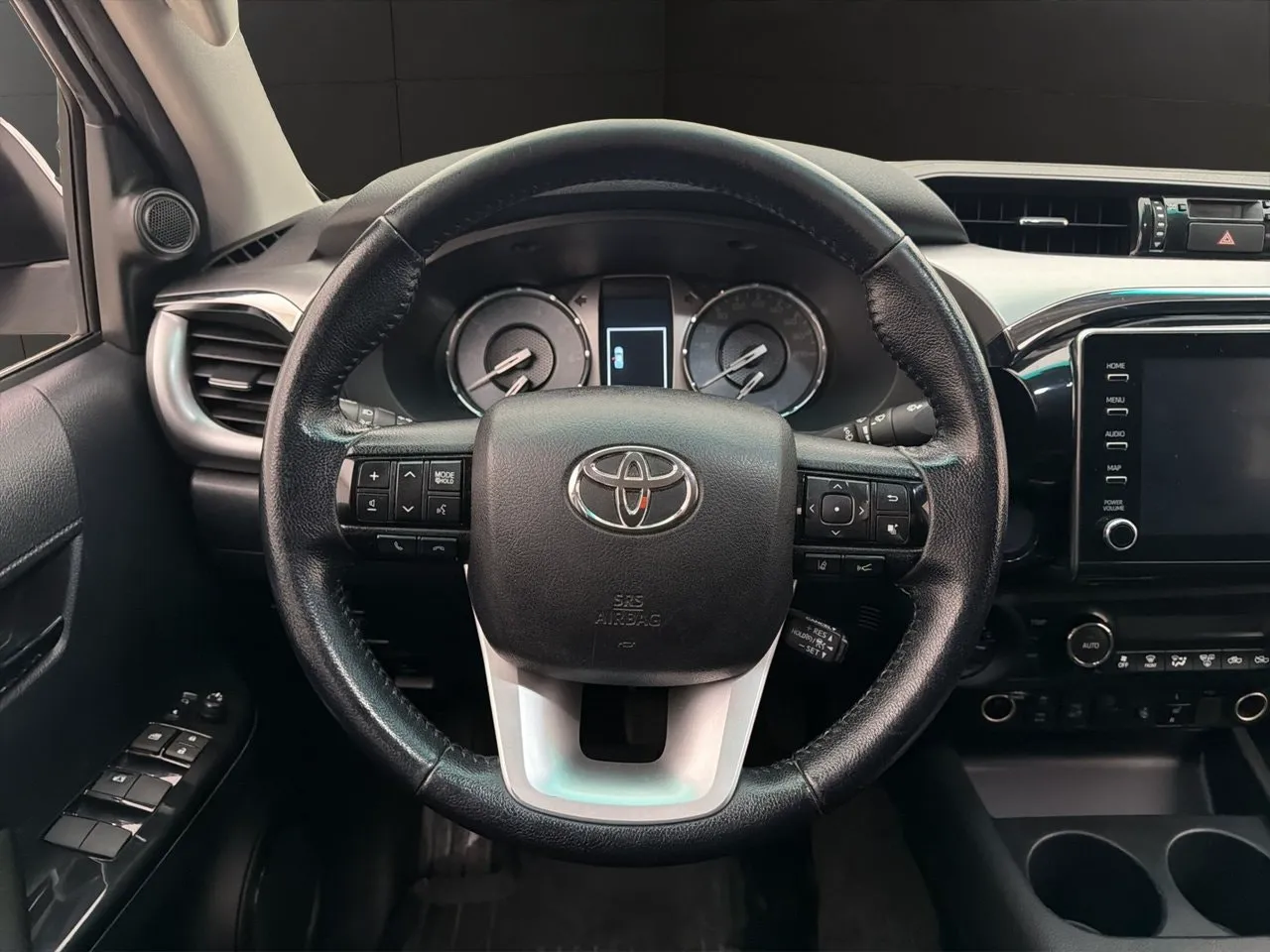 Toyota Hilux bild 18