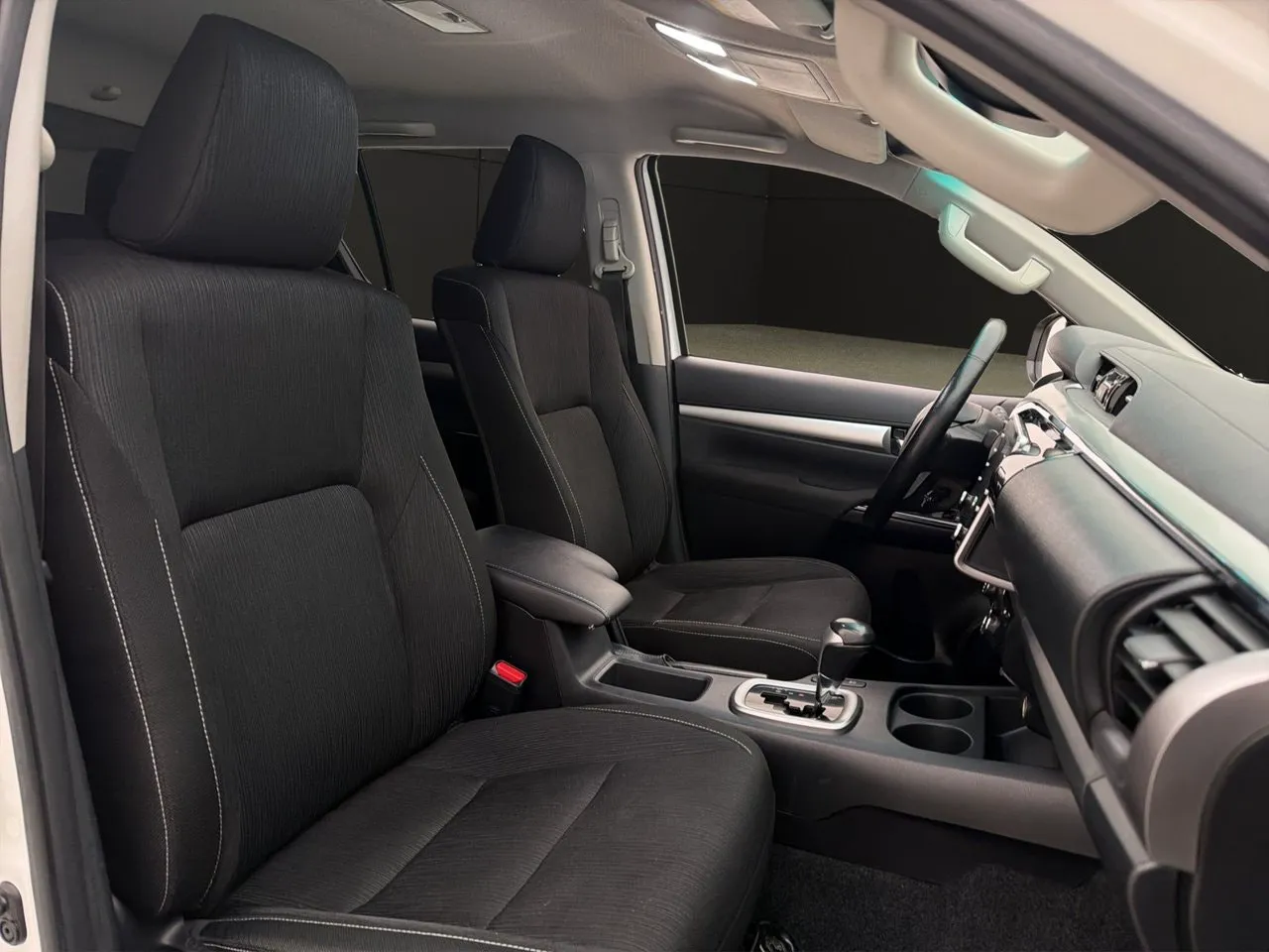 Toyota Hilux bild 30