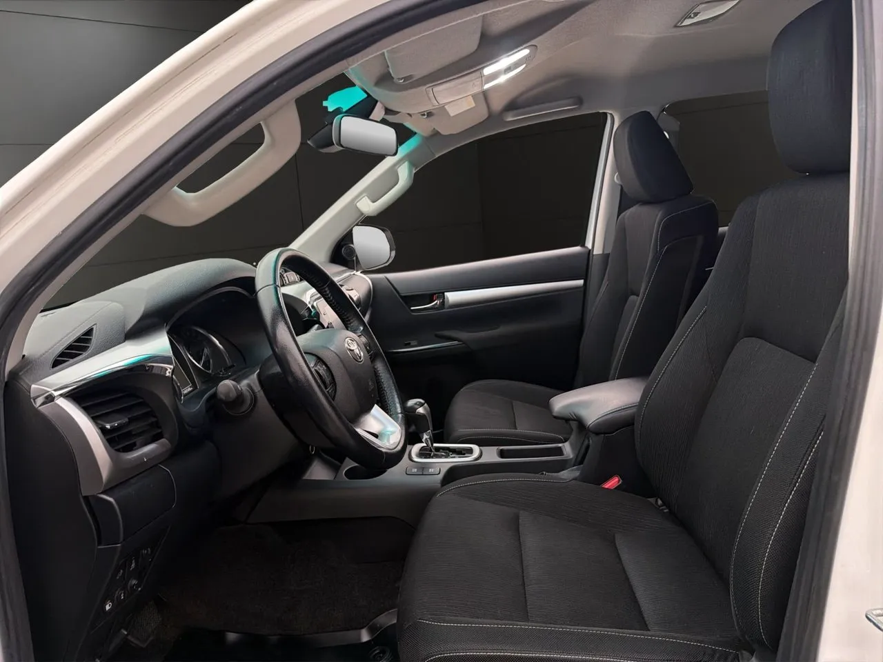 Toyota Hilux bild 15