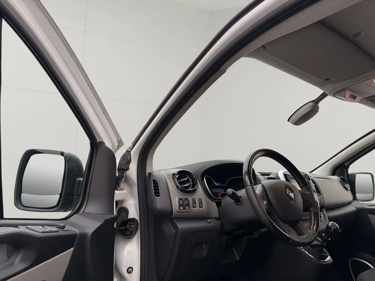 Renault Trafic bild 14