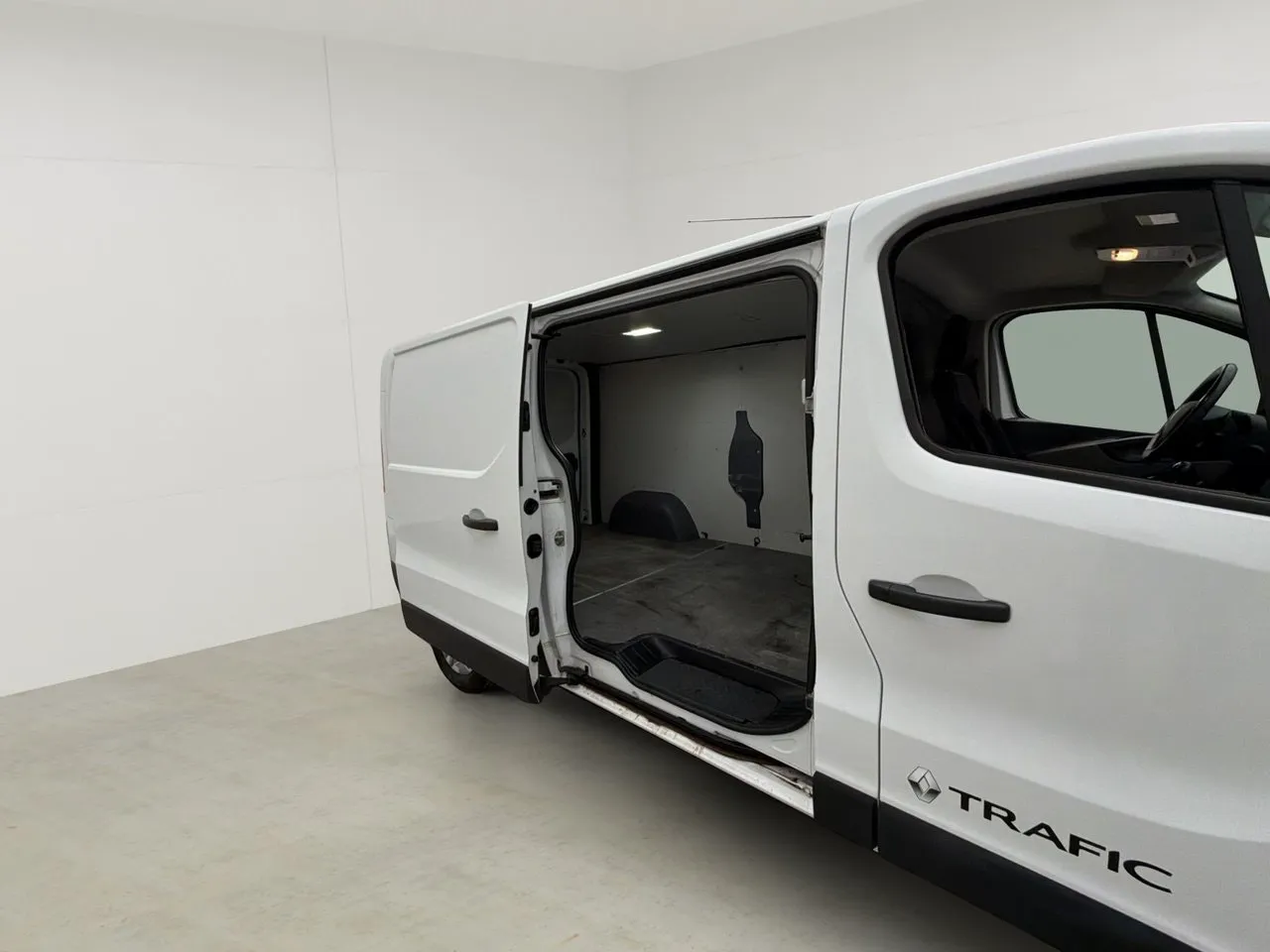 Renault Trafic bild 13