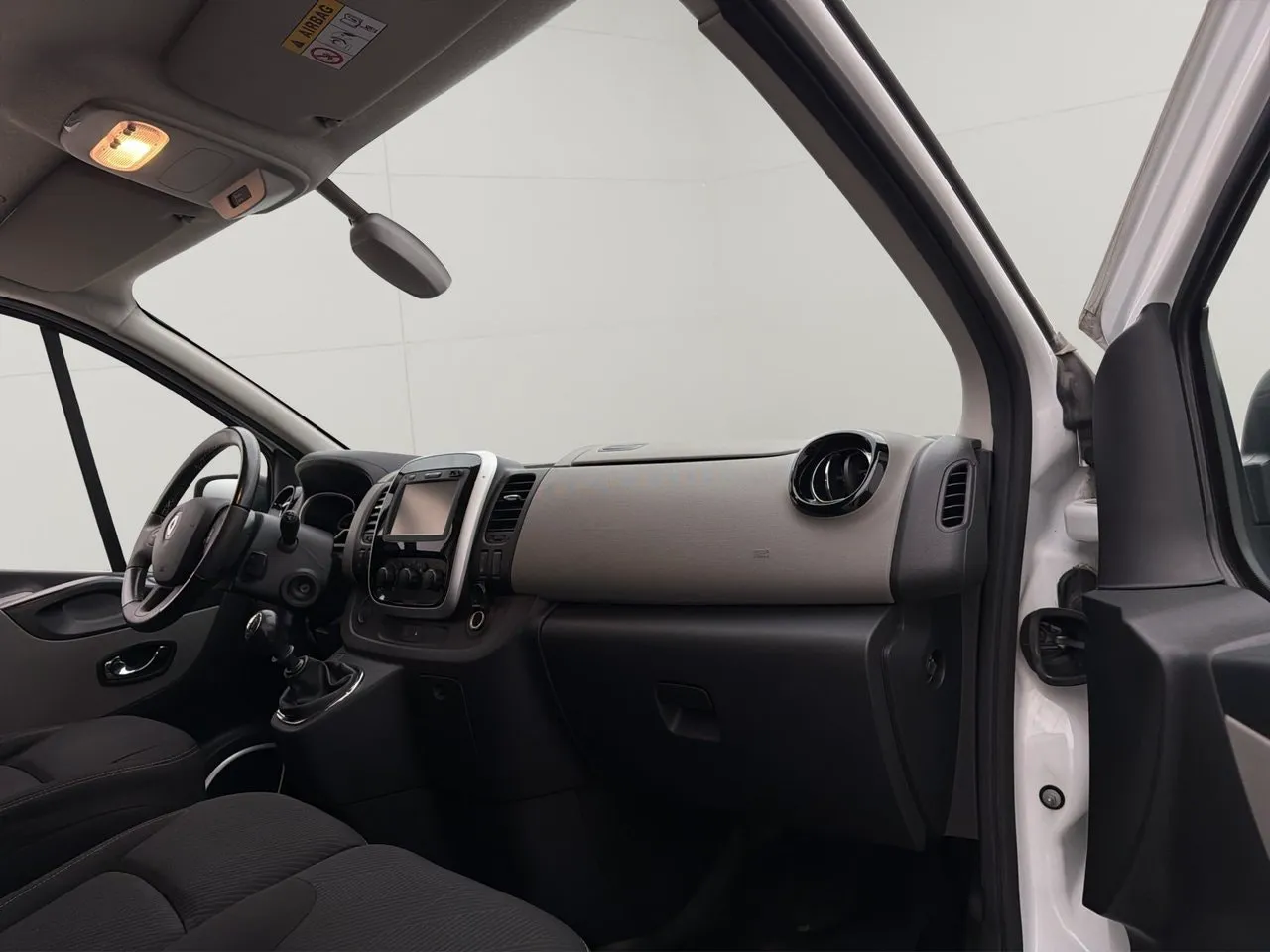 Renault Trafic bild 25