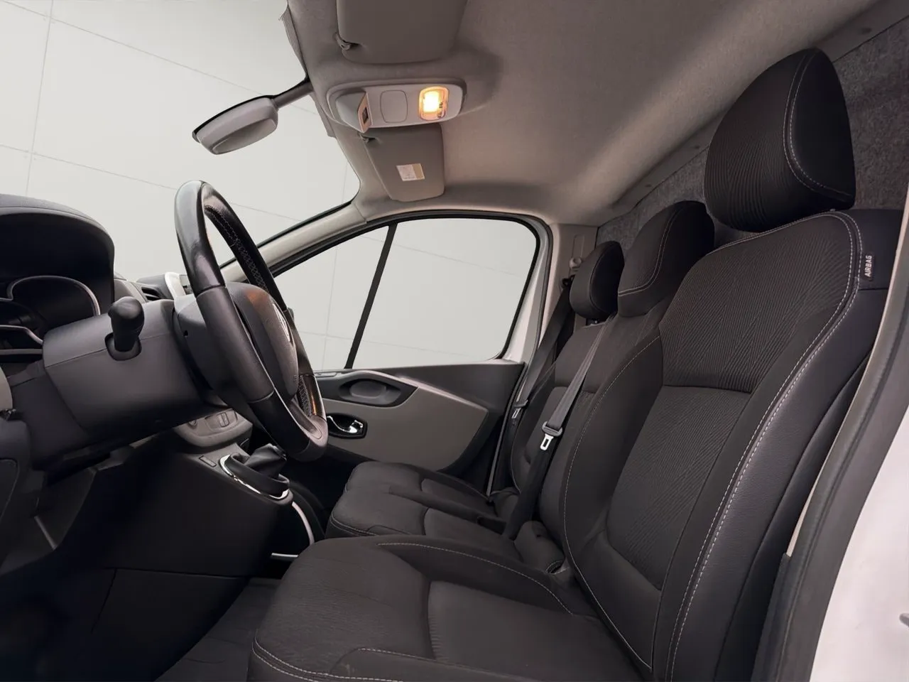 Renault Trafic bild 15