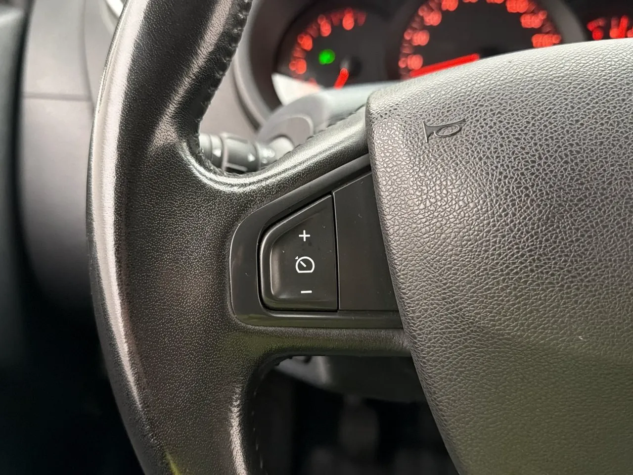 Nissan NV250 bild 16