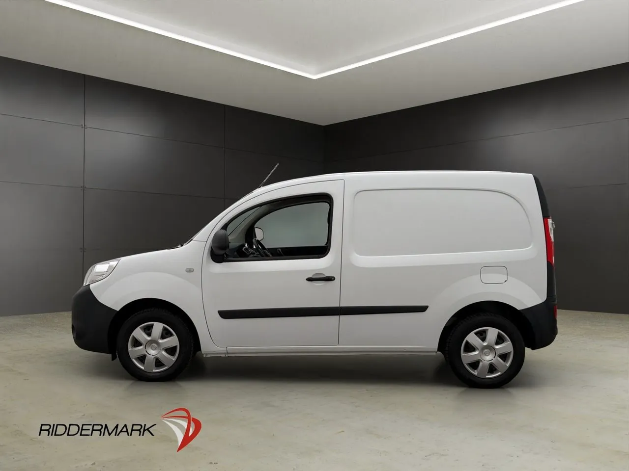 Nissan NV250 bild 6