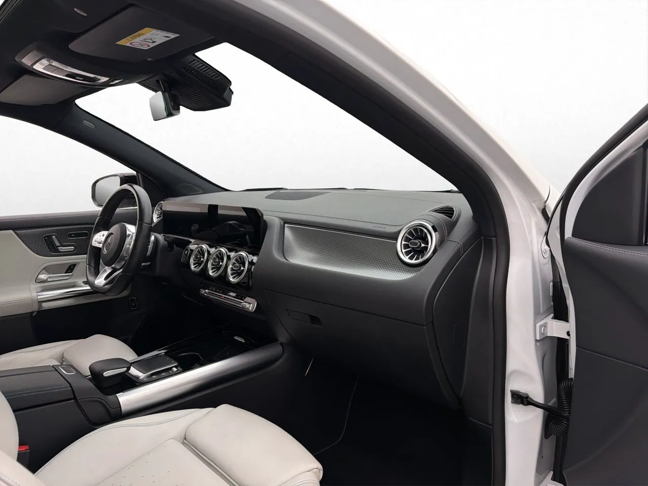 Mercedes EQA300 bild 11