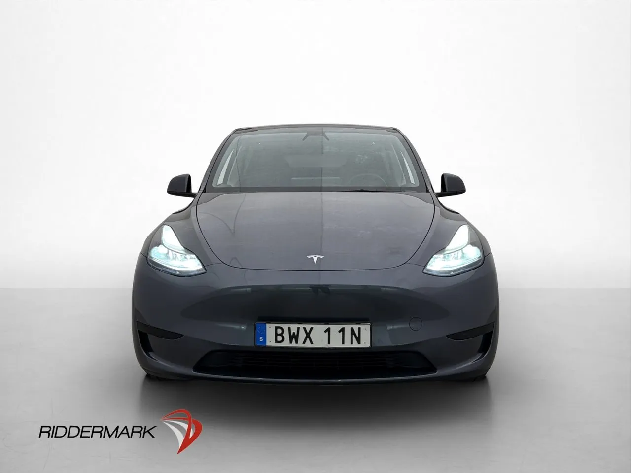 Tesla Model Y bild 2